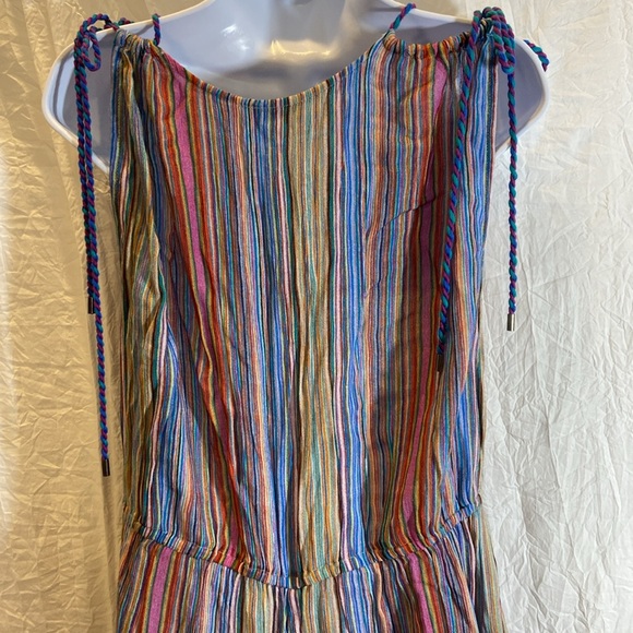 Jumpsuit NWT in perfect condition beautiful ties at the shoulder Size Large - Picture 7 of 10
